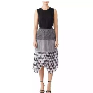 Lavand. Jasmine skirt size small